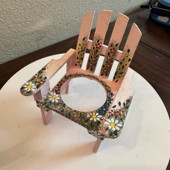 hand-painted wooden Adirondack chair decorative plant stand - Picture 4 of 6